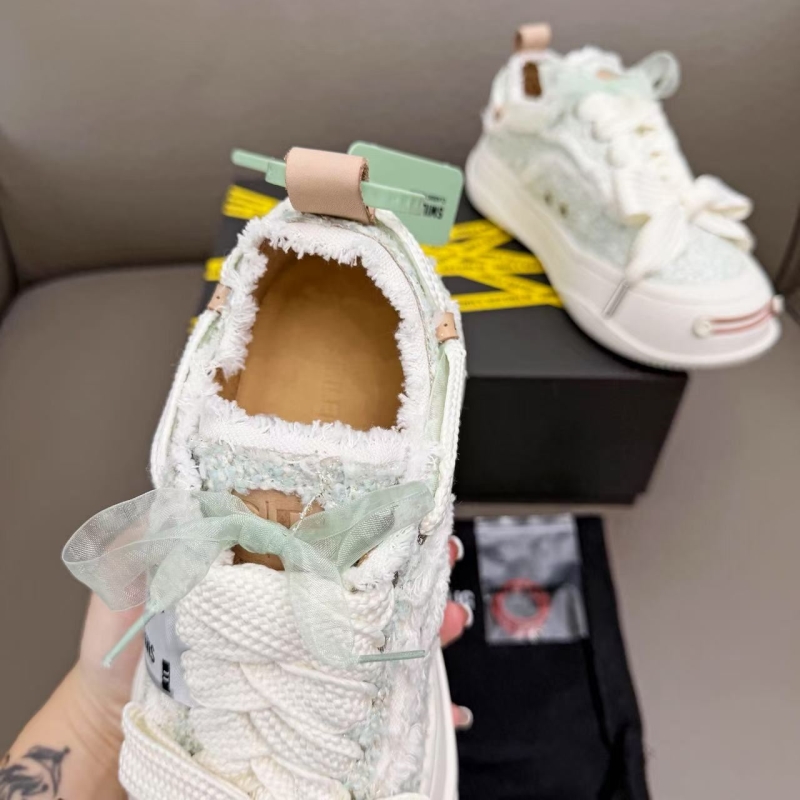 Smilerepublic Canvas Shoes